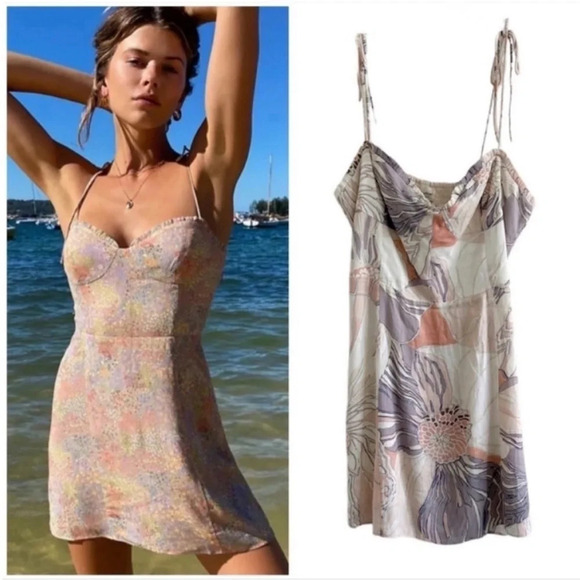 Aritzia Dresses & Skirts - Aritzia Wilfred Fable Floral Mini Dress Rare Print NWT